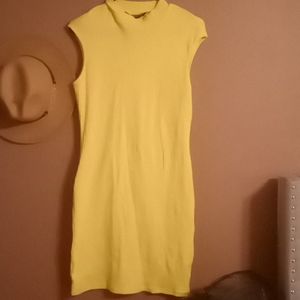 Yellow dress
